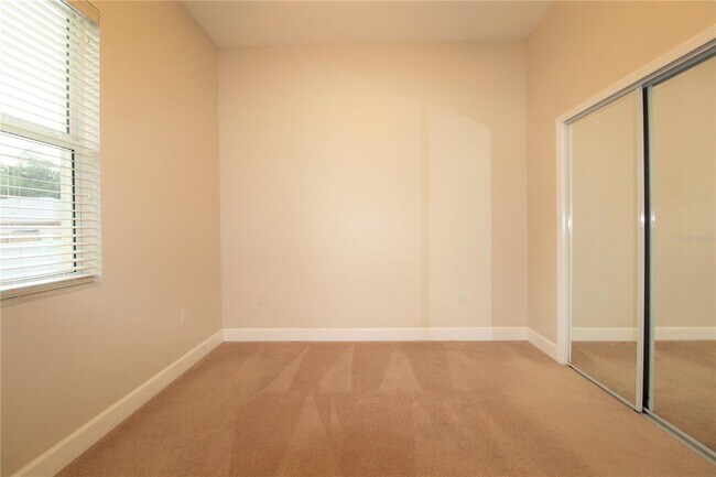 Building Photo - 2278 Tami Sola St