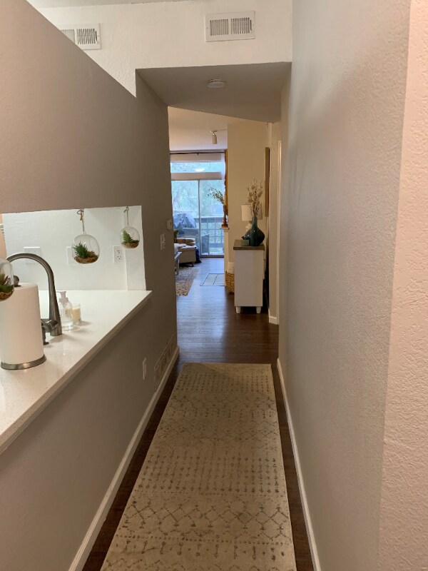 Building Photo - 7469 Spy Glass Ct