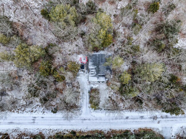 Building Photo - 3145 Ogontz Dr