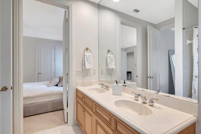 Building Photo - 7943 Talavera Pl