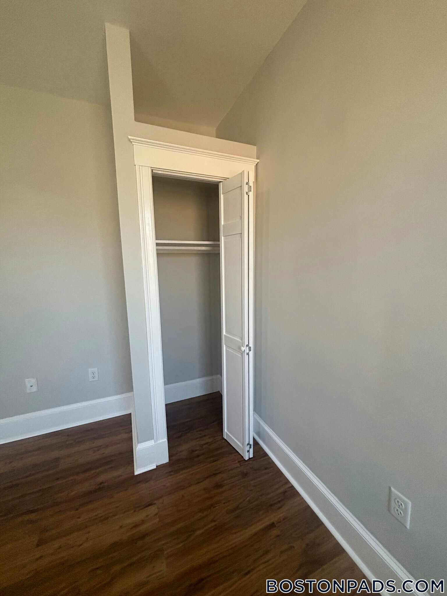 Building Photo - 1185 Commonwealth Ave