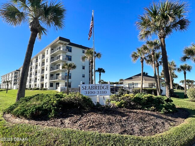 Building Photo - 3100 Ocean Shore Blvd