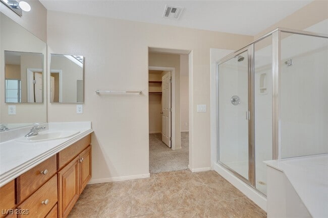 Building Photo - 6125 Sugartree Ave