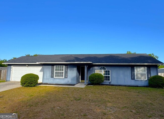 Primary Photo - 108 Piper Cove