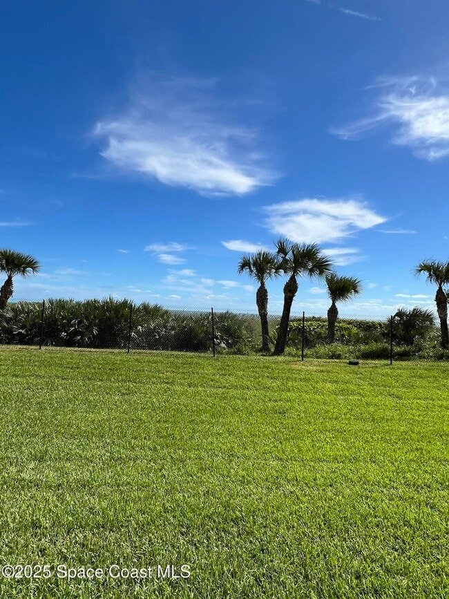 Building Photo - 1860 N Atlantic Ave