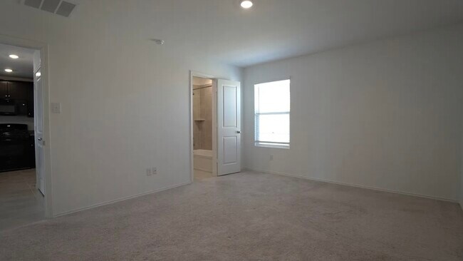 Building Photo - 3702 Haydon Hl Rd