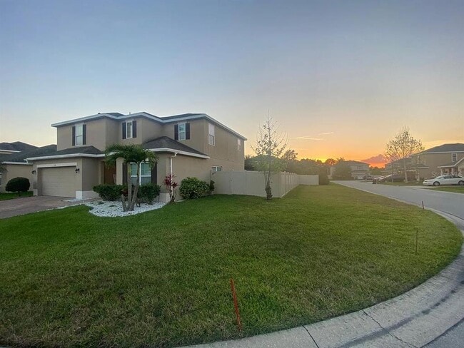 Building Photo - 375 Granada Blvd