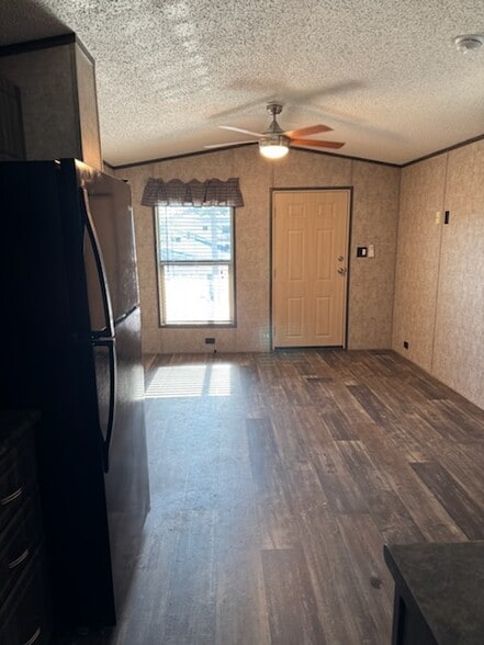 Living Room - 10810 Hufsmith Rd