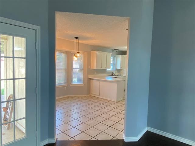 Building Photo - 5949 Sundown Dr