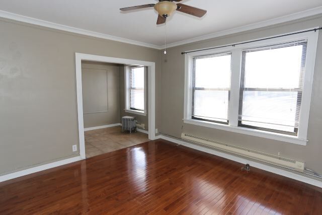 Building Photo - 4551 N Damen Ave