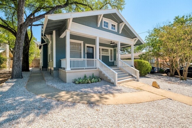 Primary Photo - Top of the line remodeled 5 BED in the har...