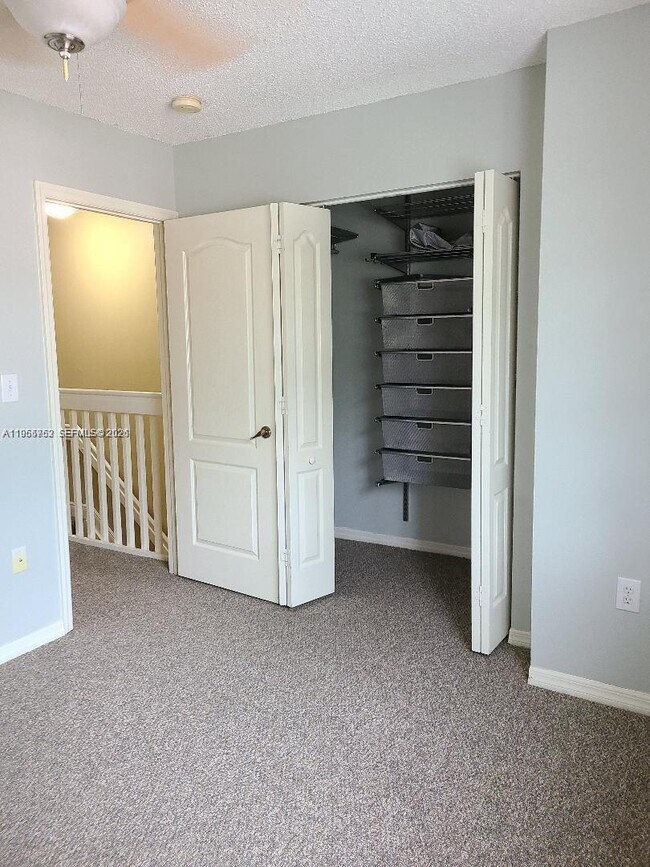 Building Photo - 14273 SW 121st Pl