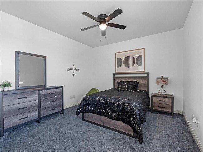 Building Photo - 19003 Cove Manor Dr