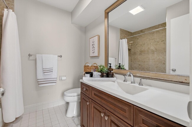 Building Photo - 7745 Stanway Pl