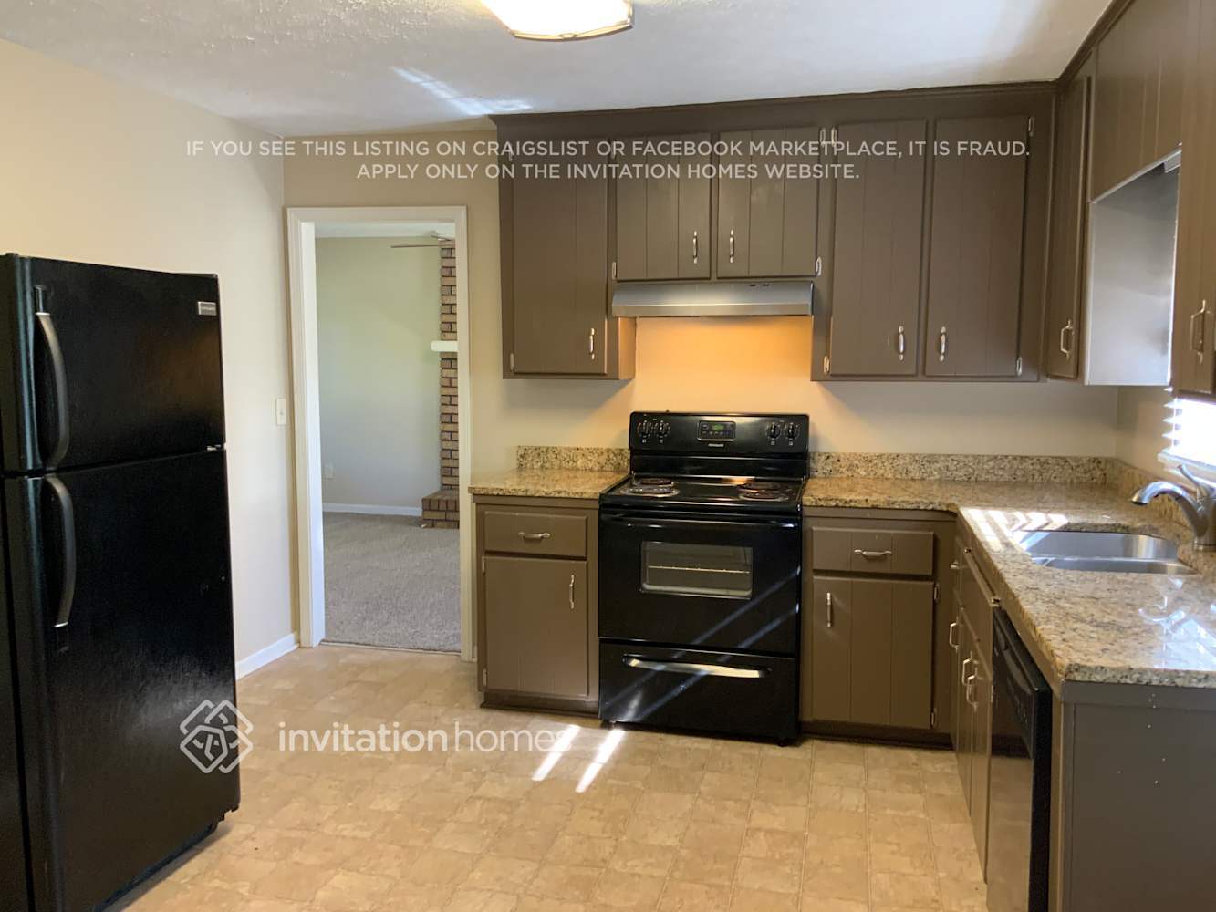 Building Photo - 404 Seneca Ct