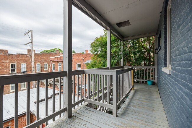 Building Photo - 22 N Arthur Ashe Blvd