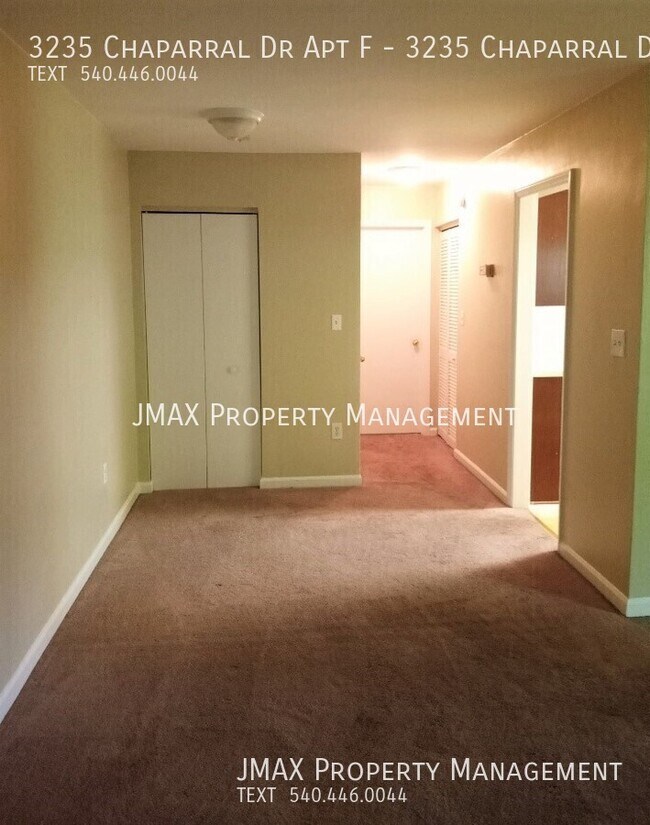 Building Photo - 3235 Chaparral Dr