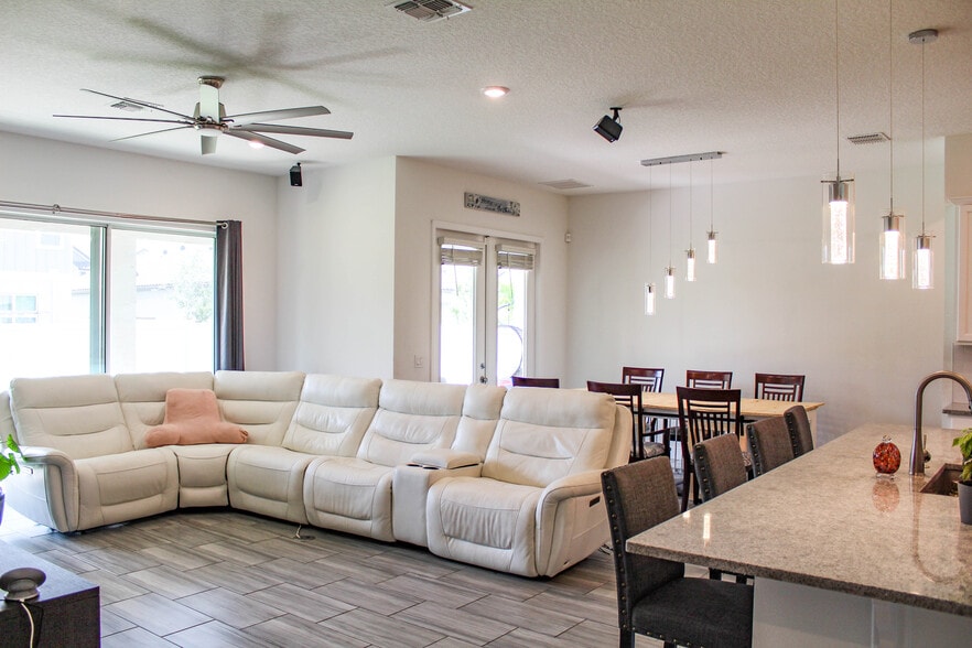 Family Room - 2019 Soaring Oak Way