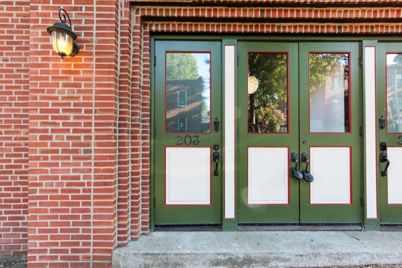 Building Photo - 2401 S 12th St