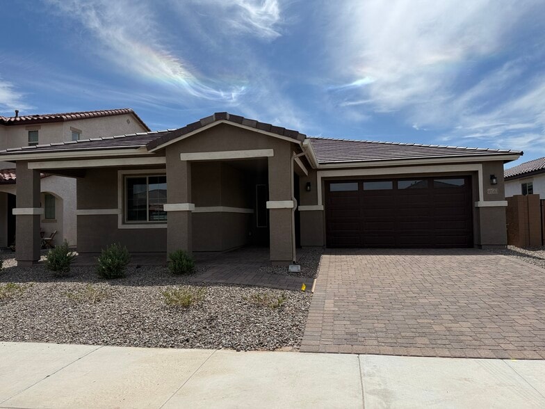 Subject street view - 40563 W Michaels Dr
