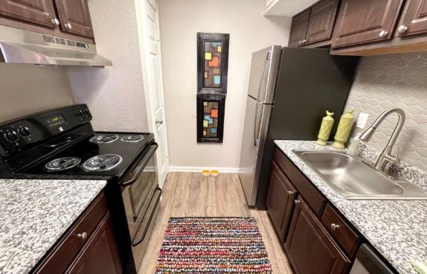 Building Photo - 7575 Gosling Rd