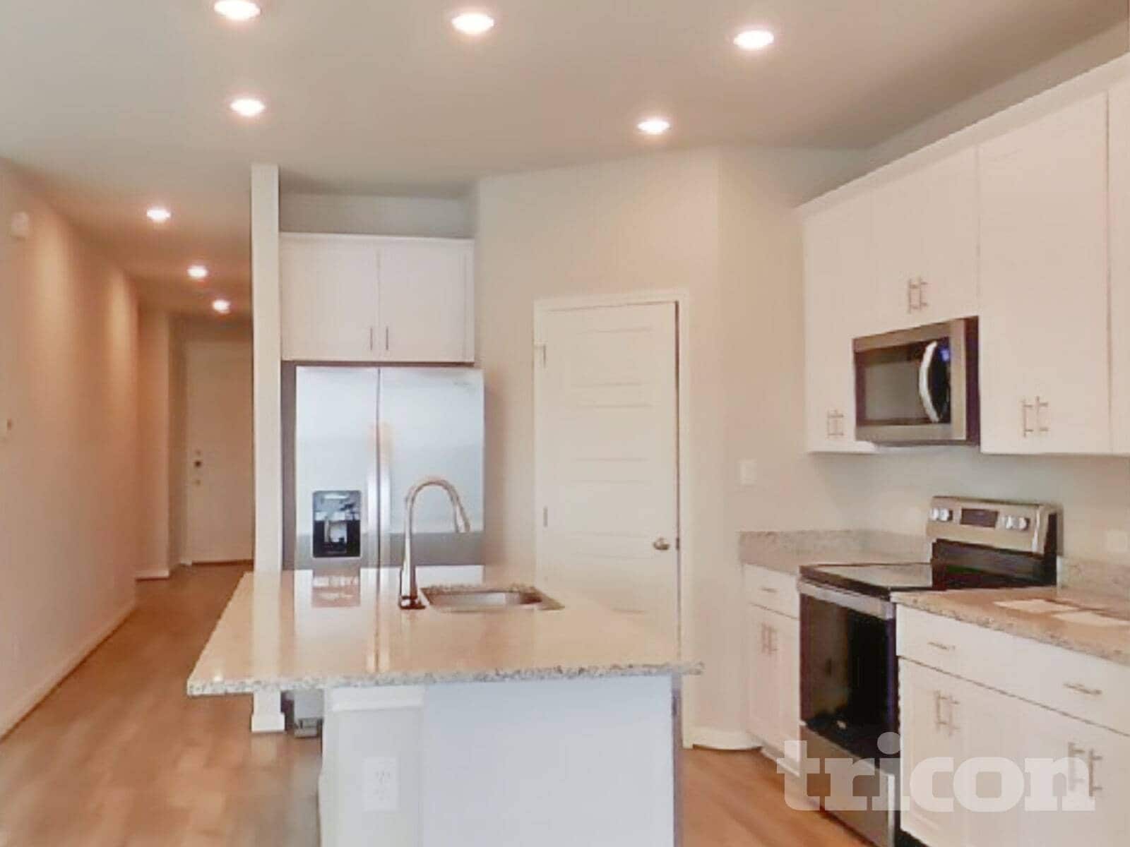 Building Photo - 13538 Paxton Blvd