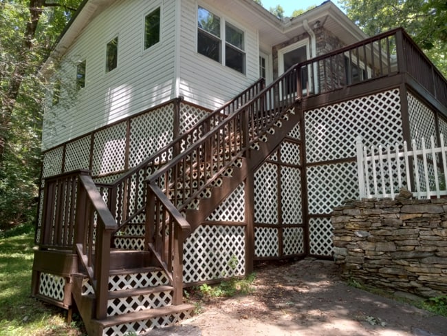 Building Photo - 6312 Lake Rd