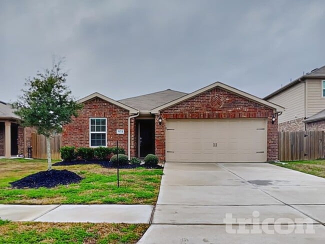 Building Photo - 804 Painted Bison Dr