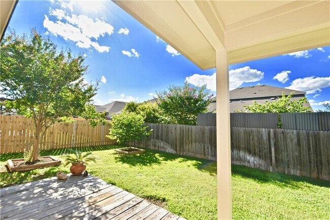 Building Photo - 1807 Slate Creek Dr