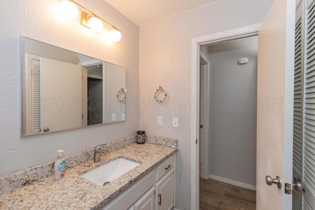 Building Photo - 4203 Woodfield St