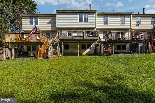 Building Photo - 121 Steven Ln