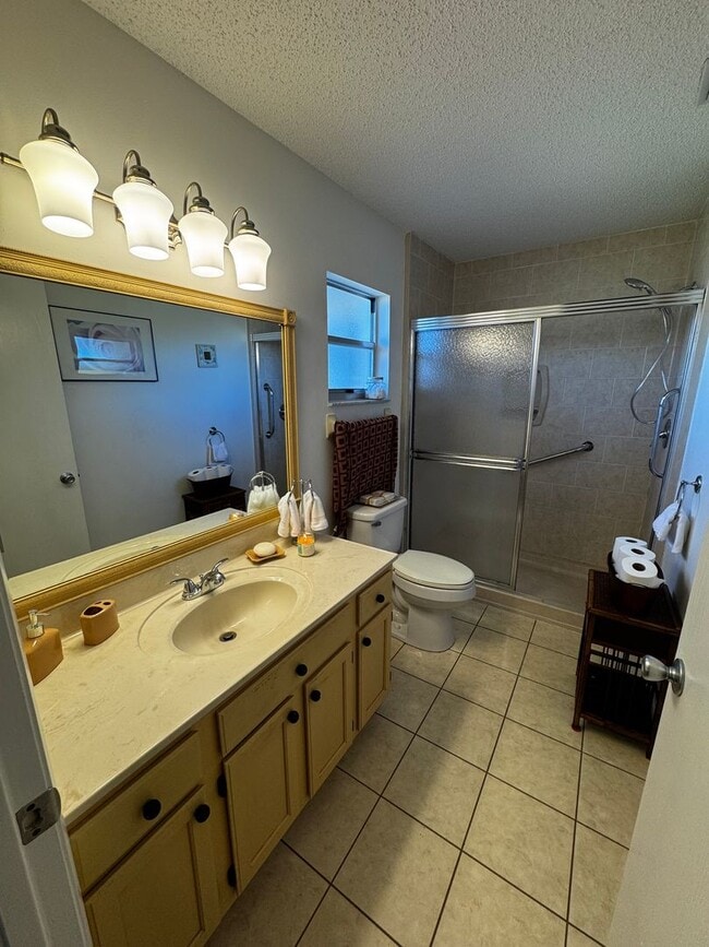 Building Photo - Active 55+ Living in On Top of the World – 2BR/2BA Villa with Resort-Style Amenities!