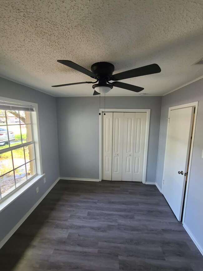 Building Photo - Canton TX Apartments