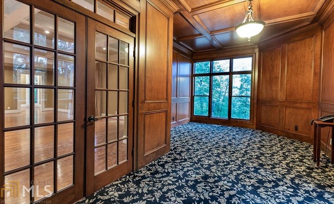 Building Photo - 1325 Mineral Springs Rd