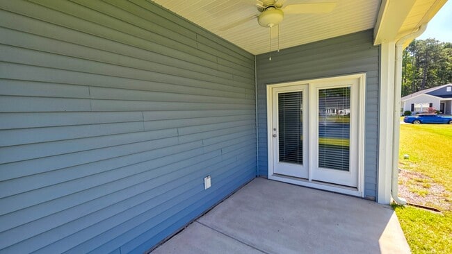 Building Photo - 427 McGarry Dr