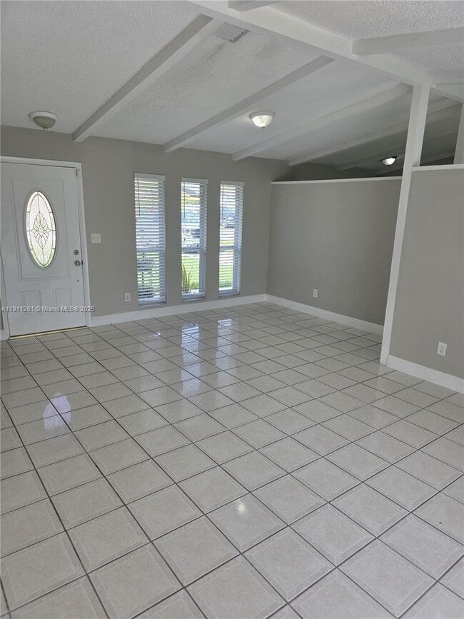 Building Photo - 16813 SW 107th Pl