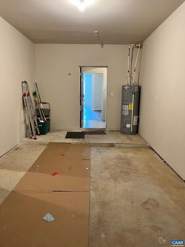 Building Photo - 935 Dorchester Pl