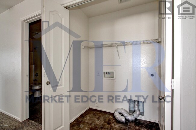 Building Photo - 5Bed/3Bath House in the City of Maricopa! $1795 MOVE-IN SPECIAL! Move-In Ready on 02/12/2026!