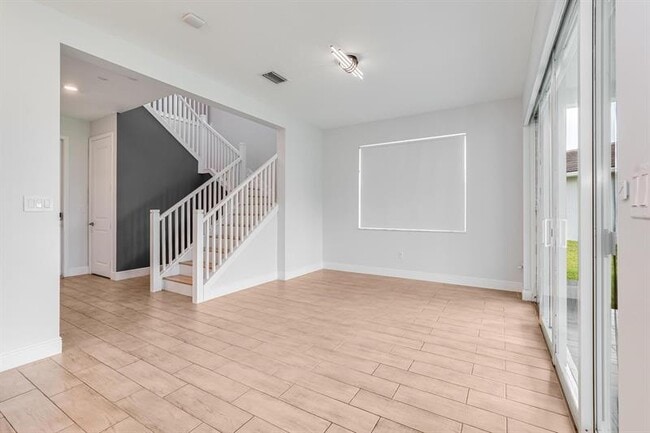 Building Photo - 4194 Marina Way