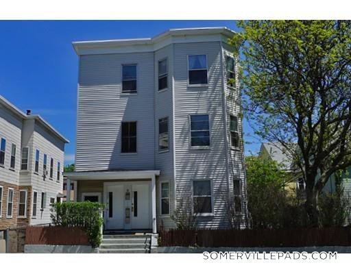 Building Photo - 2 Greenwood Terrace