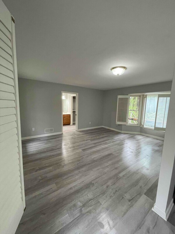 Building Photo - 3064 Hicks Rd