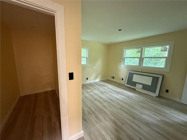 Building Photo - 3791 Eagle Woods Cir