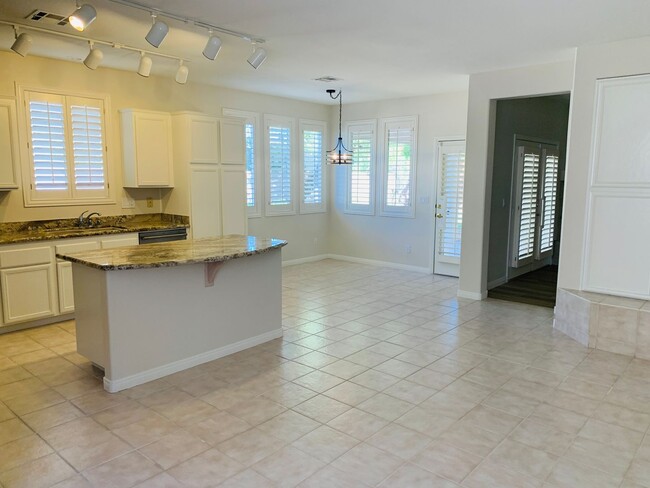 Building Photo - Beautiful home in Green Valley