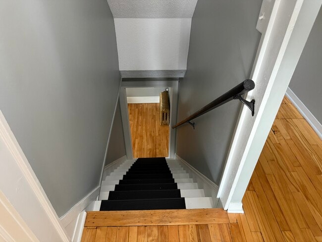 Building Photo - 780 Curfew St