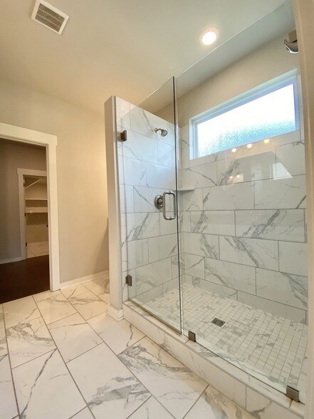 Building Photo - 2225 Maytown Cir