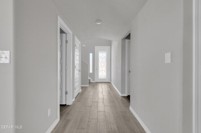 Building Photo - 12260 Desert Wolf Ave