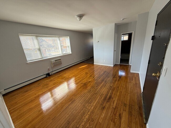 Floorplan - 824-828-832 Grove St