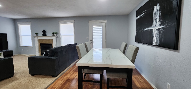 Building Photo - 1122-1122 SW Mayflower