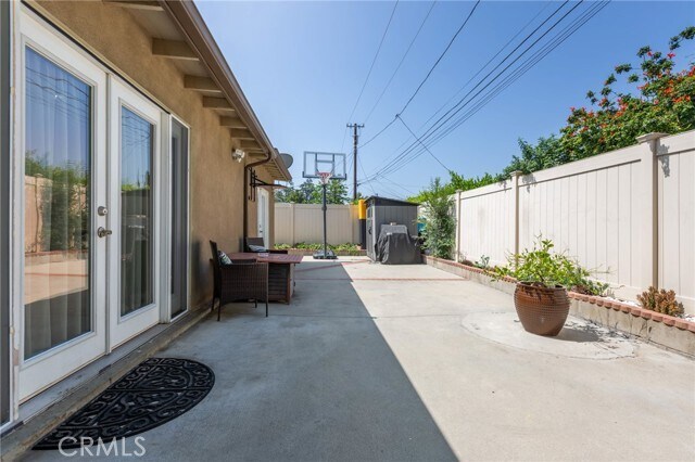 Building Photo - 11123 Odell Ave