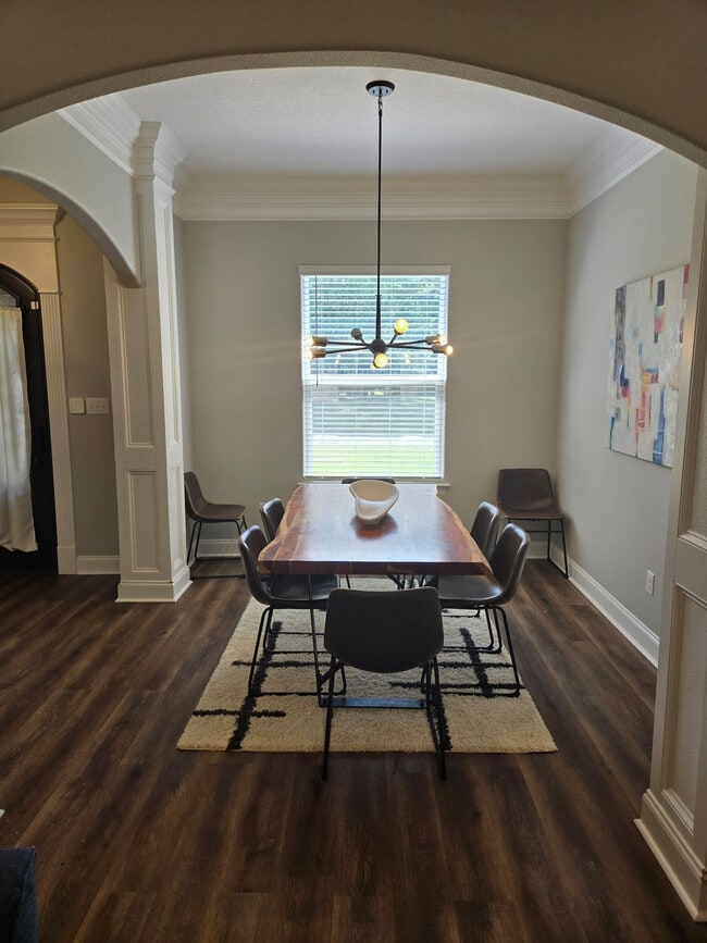 Building Photo - 13812 E El Bonito Dr